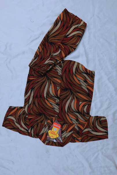 Boy's 2-Piece Graphic Suit