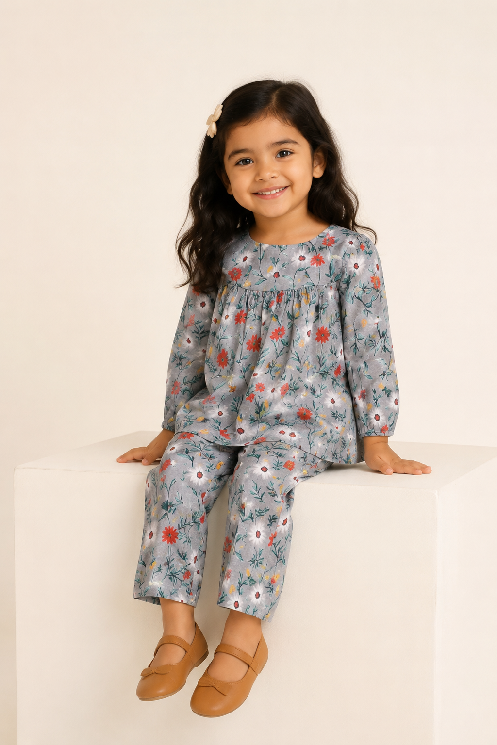 Girls' 2-Piece Graphic Suit